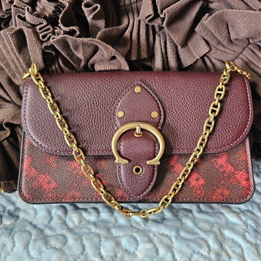 Coach Beat Crossbody Clutch